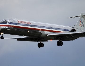 An American Airlines flight nears Philadelphia International Airport.