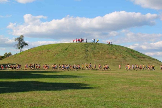 Willingboro's Mill Creek Park hosts a high school cross country meet. (Emma Lee/WHYY)