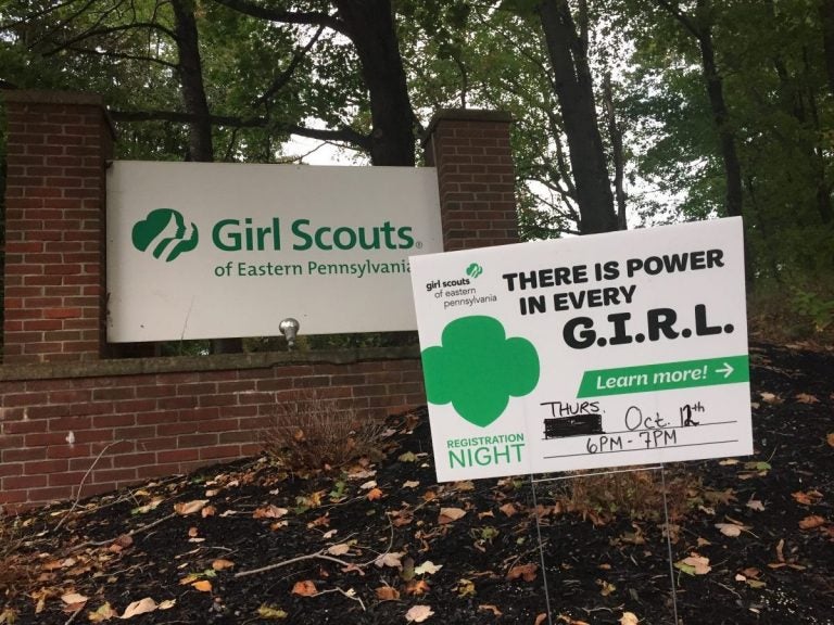 Girls can now chose between the Girls Scouts and Boy Scouts. (Avi Wolfman-Arent/WHYY)