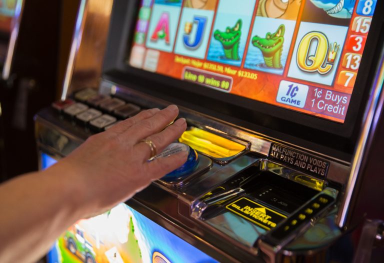 best paying slots ar hollywood casino