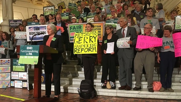 Advocates try to convince lawmakers to act on gerrymandering. (Katie Meyer, WITF)