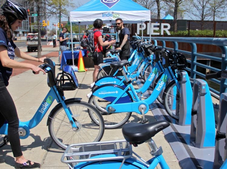 An Indego bike dock at Race Street Pier