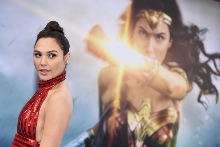 First picture of Gal Gadot as Wonder Woman revealed at Comic-Con