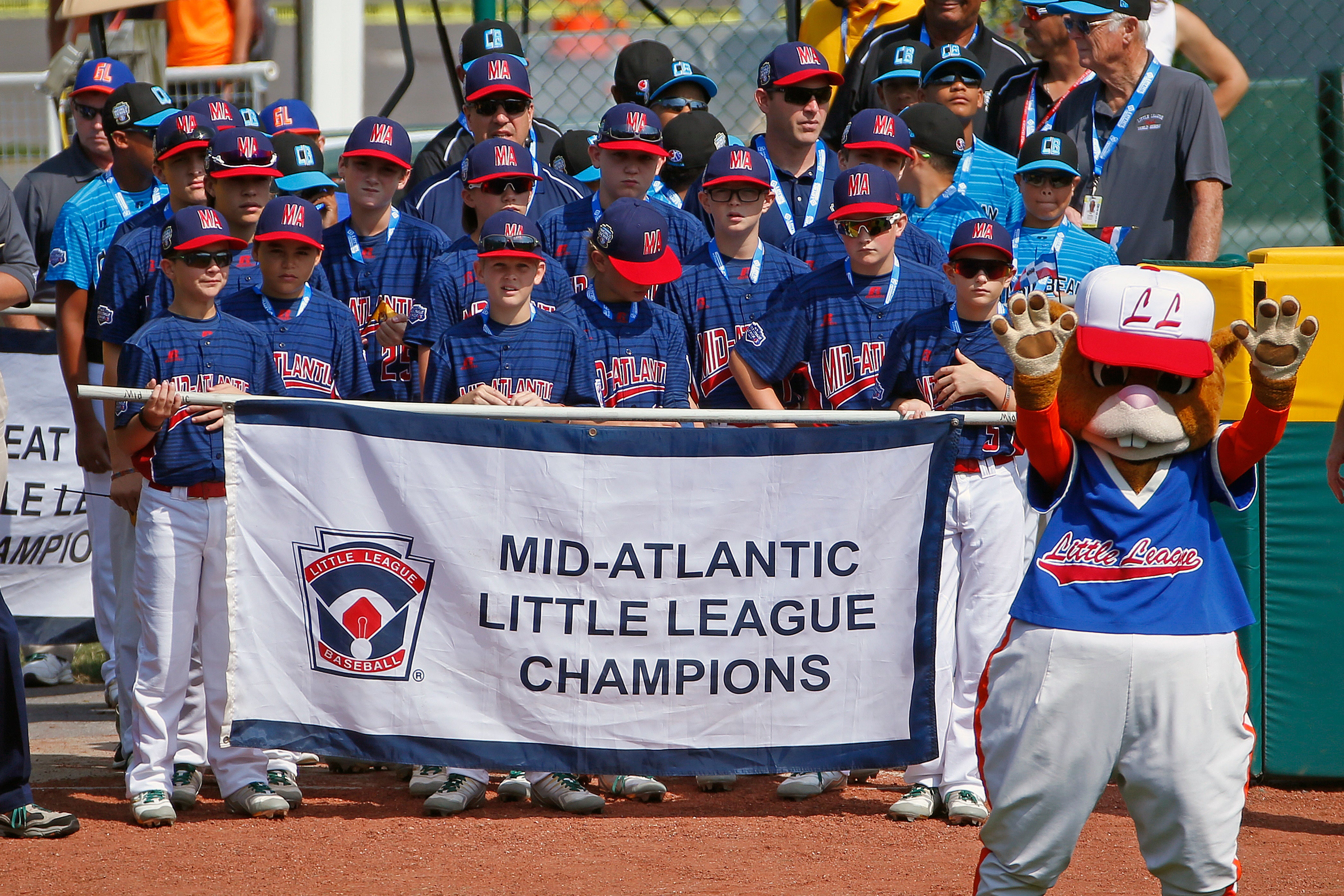2 leaders of New Jersey's Little League World Series contender charged