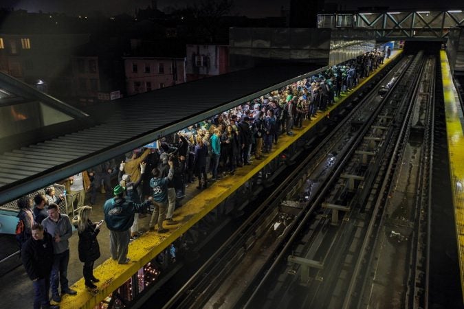 Eagles fans fill up the platform at the Girard el stop. (Courtesy of Ed Newton)