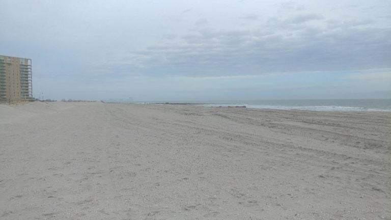 New Jersey officials worry that beaches like this one in Ocean City would be at risk from an accidental spill if offshore drilling were allowed along the Shore. (Tom MacDonald/ WHYY)