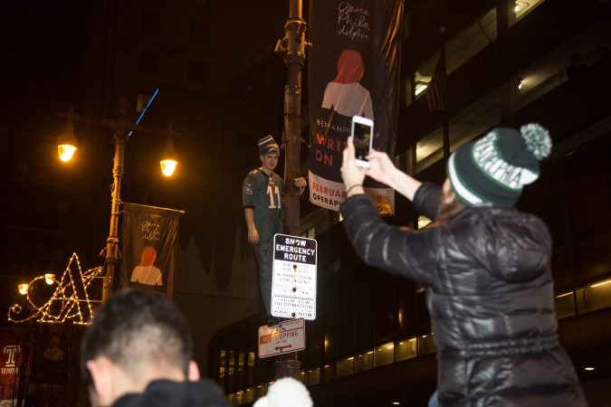 After a night of Super Bowl euphoria, Eagles fans wake up happy, hoarse,  and hung over - WHYY