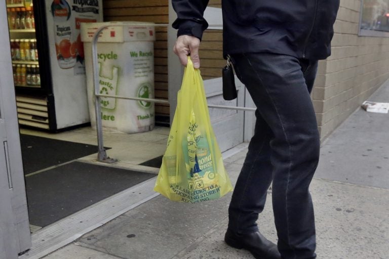 https://whyy.org/wp-content/uploads/2018/02/plastic-bags-1880x1254-768x512.jpeg