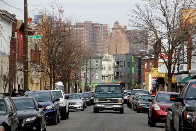 Point Breeze Avenue. (Emma Lee/WHYY)