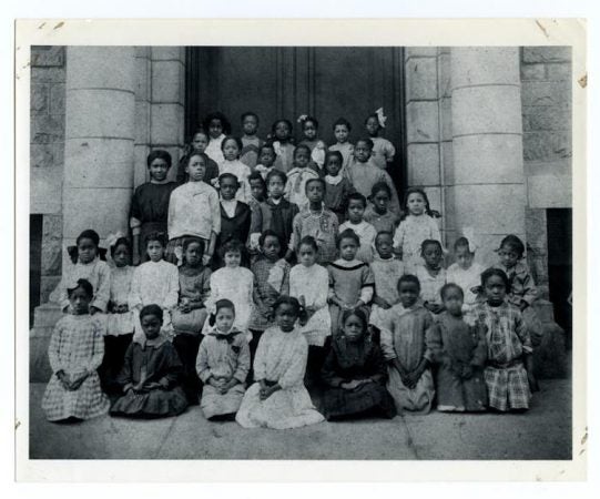 St. Peter Claver students, c. 1910-1920. / Historical Society of Pennsylvania.