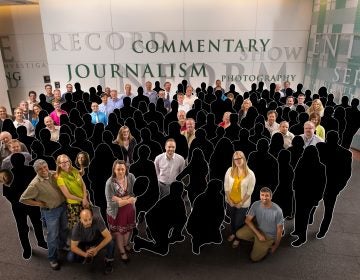 In May 2013, 142 newsroom employees of The Denver Post posed for a photo after the newspaper won a Pulitzer Prize for its coverage of the Aurora theater shooting in 2012. This illustration shows the original staff members who remain in April 2018.