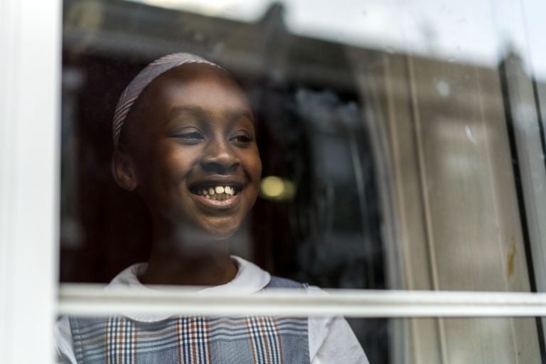 Dakota Johnson, 8, who survived a fire at her dad's apartment. (Jessica Kourkounis/WHYY)