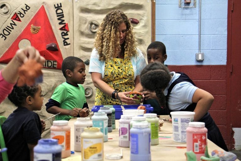 Emily Coleman leads a ceramics class at Olney Rec Center. (Emma Lee/WHYY)