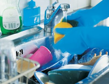 In the division of household tasks, one study shows that washing dishes is the category with the biggest discrepancy between men and women.
(Alex Wilson/Getty Images)