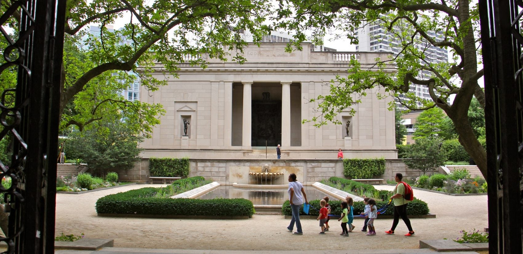 The courtyard at the Rodin Museum. (Emma Lee/WHYY)