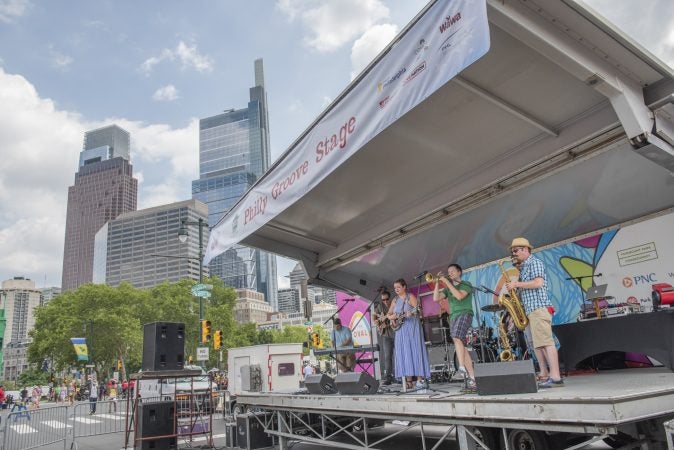 Philadelphia indie folk band Stella Ruze performs on the Groove Stage on the Benjamin Franklin Parkway.
(Jonathan Wilson for WHYY)