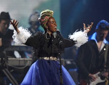 Recording artist Lauryn Hill pays tribute to Nina Simone during the Rock and Roll Hall of Fame Induction ceremony, Saturday, April 14, 2018, in Cleveland. (AP Photo/David Richard)