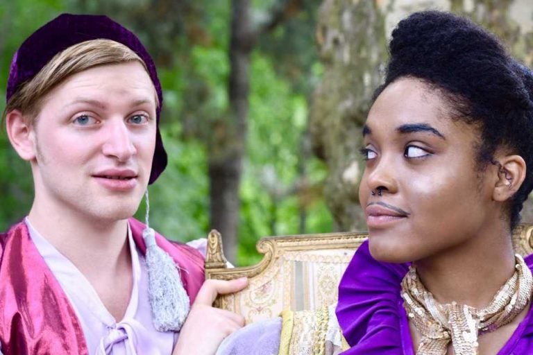 Twelfth Night, presented by Shakespeare in Clark Park, features gender-blind casting and an open-air performance. (Credit: Hannah Van Sciver)