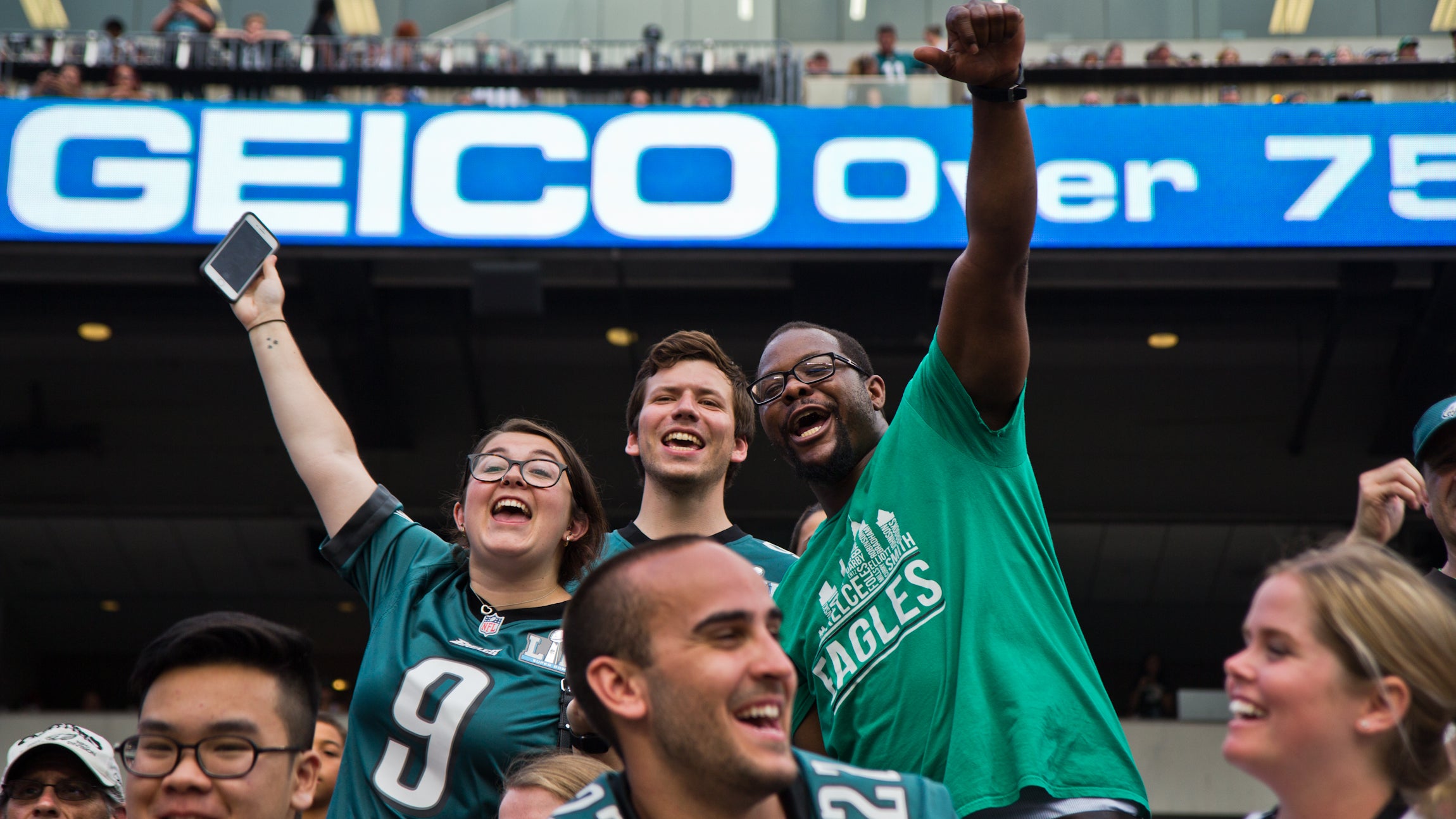 Just 1 in 5 Eagles fans say partner must root for the Birds