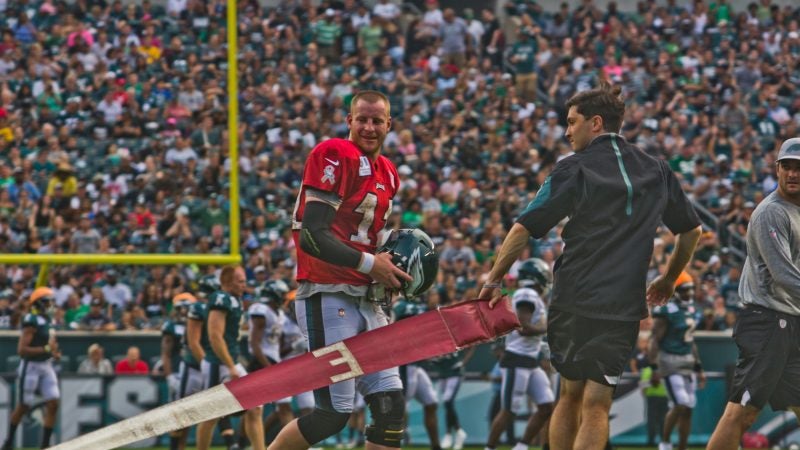 Eagles starting quarterback Carson Wentz was back on the field Sunday at the team’s first open practice of the season. (Kimberly Paynter/WHYY)