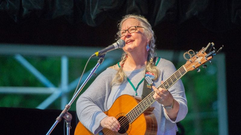 Co-emcee Christine Lavin performed for the Saturday evening concert. (Jonathan Wilson for WHYY)