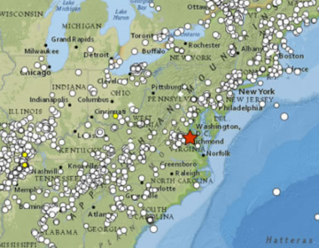 A red star denotes the location of the August 23, 2011 earthquake, and the dots represent the locations where people reported feeling the tremor to the United States Geological Survey. (Image: USGS)