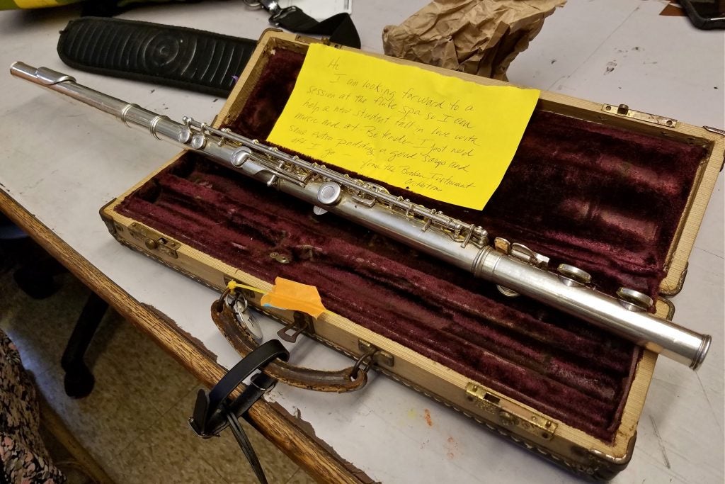 A note written by Tobie Hoffman from the flute's point of view says the instrument wants to "help a new student fall in love with music." 