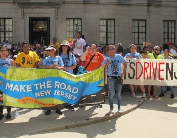 Hundreds of residents rally outside the New Jersey Statehouse in support of the legislation (Phil Gregory/WHYY)