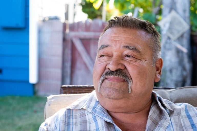 When one of Jose Nuñez' retinas was damaged by diabetes in 2016, the Los Angeles truck driver expected his Medicaid managed care policy to coordinate treatment. But Centene, the private insurer that manages his policy gave him the runaround, he says, and he lost sight in that eye. (Heidi de Marco/KHN)