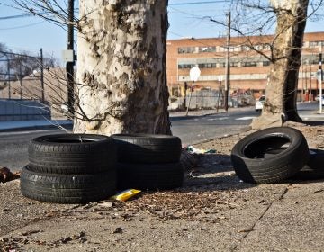 Ontario and C streets is rated a “3” on Philadelphia’s Litter Index. (Kimberly Paynter/WHYY)