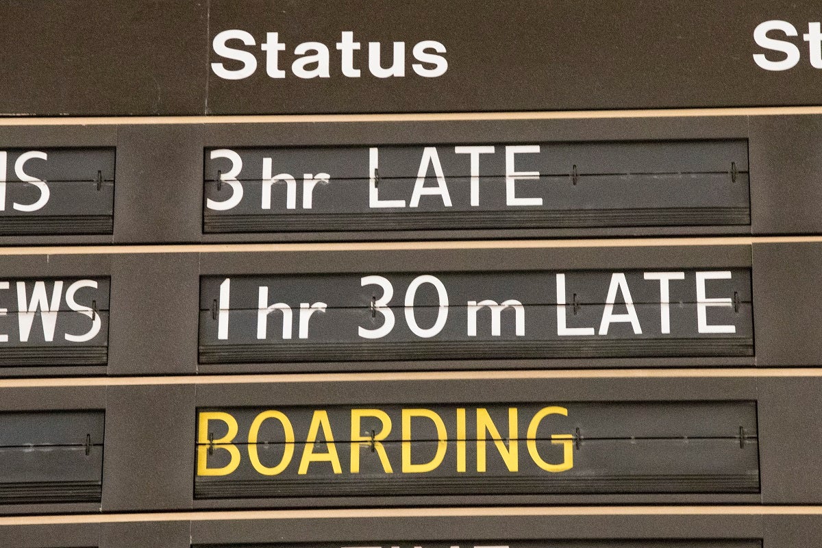 say-goodbye-to-the-30th-street-station-flip-board-whyy