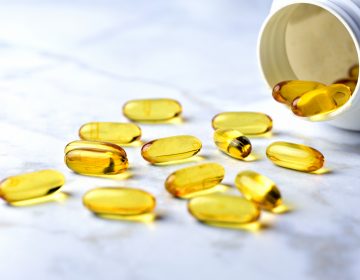Taking fish oil supplements to prevent cardiovascular disease and cancer may not be effective. (Cathy Scola/Getty Images)