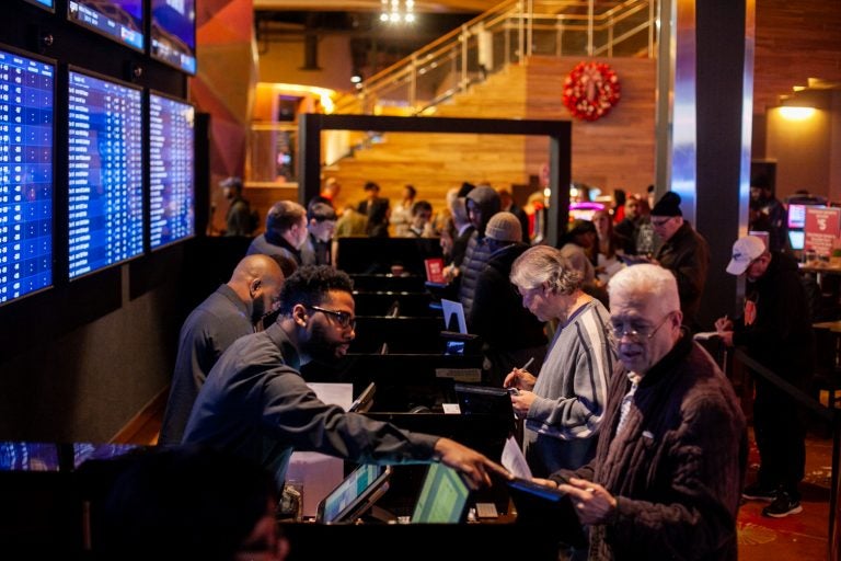 As sports betting begins in Philly, local gamblers relish ...