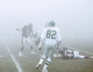 Philadelphia Eagles wide receiver Mike Quick (82) on the field in the thick fog during the NFC Divisional Playoff, a 20-12 loss to the Chicago Bears on Dec. 31, 1988, at Soldier Field in Chicago. 1988  (AP Photo/NFL Photos)