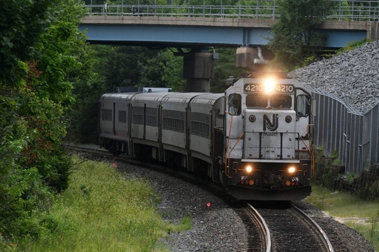 An Atlantic City Rail Line train to 30th Street Station in Philadelphia arrives in Lindenwold, N.J. last August. (Bastiaan Slabbers for WHYY)