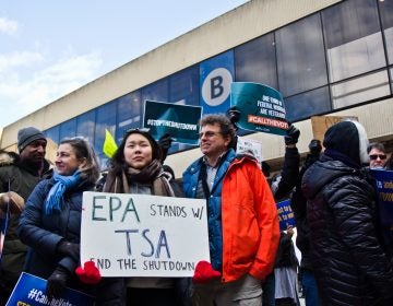 Unions and supporters join the AFGE TSA at Philadelphia International airport to call for an end to the government shutdown. (Kimberly Paynter/WHYY)