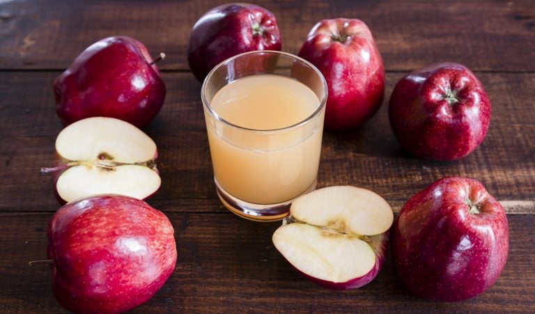 Traces of cadmium, lead and arsenic have been discovered in many brands of apple and other fruit juices. (Westend61/Getty Images)