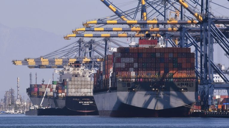 The ship Hammersmith Bridge, foreground, which has just arrived from Shanghai in China, unloads Chinese shipping containers at the Port of Long Beach, in Los Angeles County, on September 29, 2018. (Mark Ralston/AFP/Getty Images)