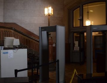 Metal detectors to welcome visitors to Philadelphia City Hall for 2019. (Tom MacDonald/ WHYY)