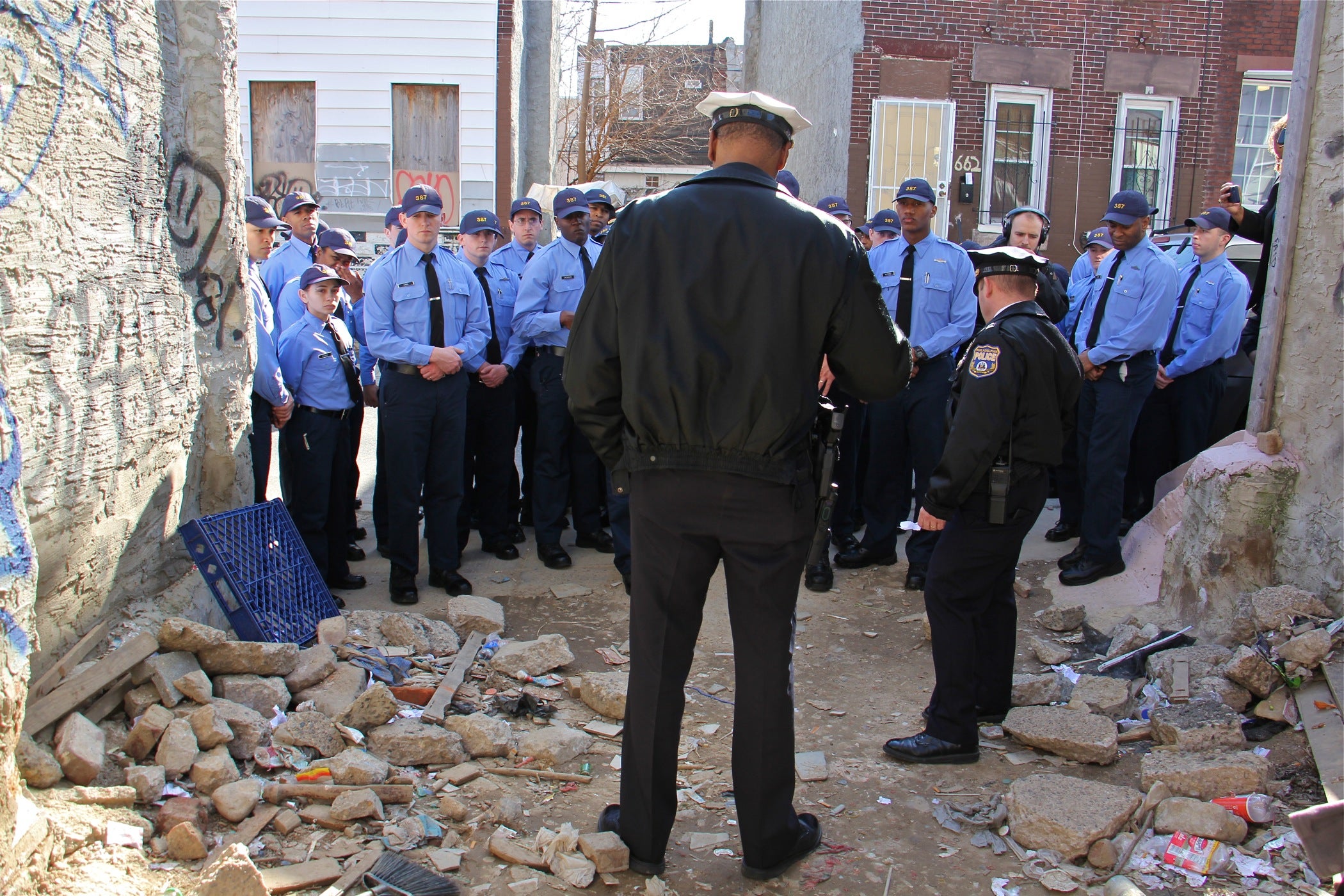Philly Police Recruits Get Up Close Tour Of Kensington Neighborhood Whyy 1371