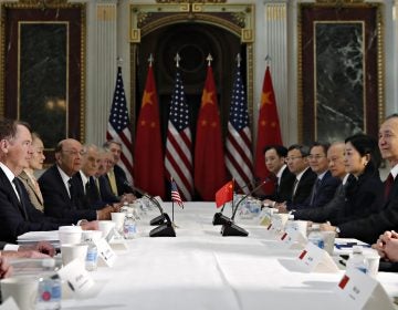 U.S. Trade Representative Robert Lighthizer, (left), and Chinese Vice Premier Liu He, (right), attend a meeting of senior U.S. and Chinese officials to resume trade negotiations, Thursday, Feb. 21, 2019, in the Indian Treaty Room of the Eisenhower Executive Office Building at the White House complex, in Washington. (Jacquelyn Martin/AP Photo)