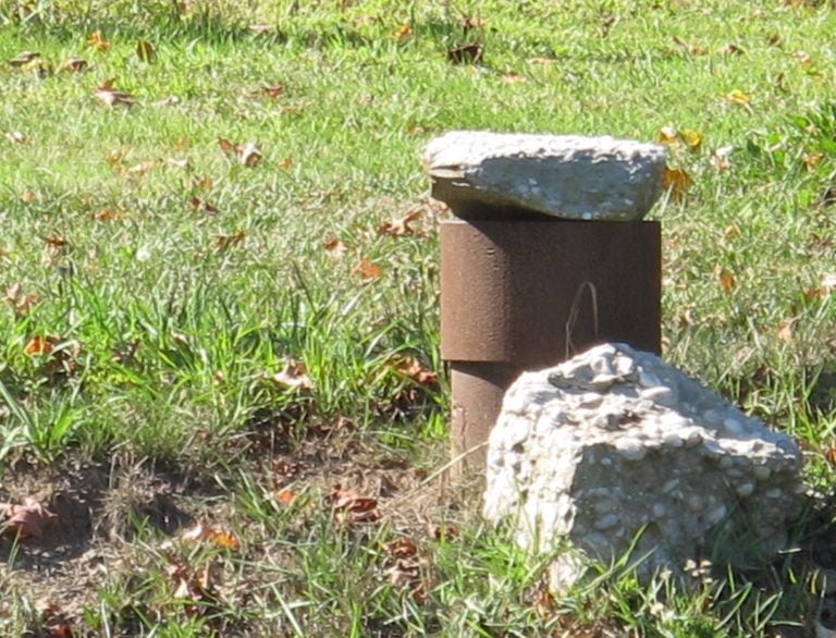 An abandoned well in McKean County. (Scott Detrow/StateImpact Pennsylvania)