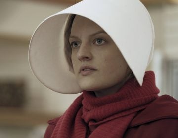 The Handmaid's Tale, starring Elisabeth Moss, coincided with a spike in new subscribers to Hulu, one of an increasing number of video streaming platforms. (George Kraychyk/Hulu)