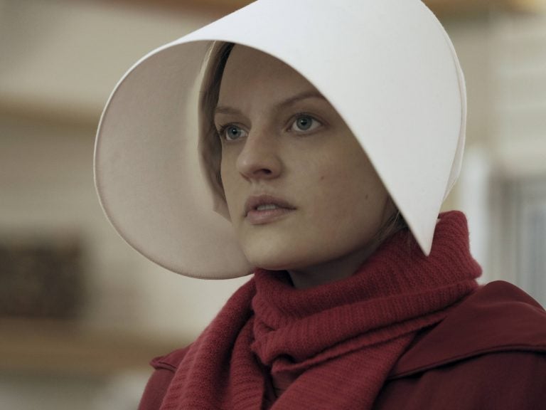 The Handmaid's Tale, starring Elisabeth Moss, coincided with a spike in new subscribers to Hulu, one of an increasing number of video streaming platforms. (George Kraychyk/Hulu)