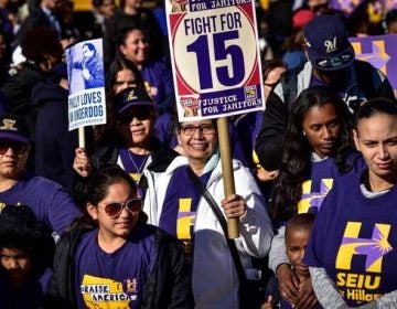 32BJ members talk to voters in Philly during the 2016 election (Charles Mostoller/SEIU Facebook)