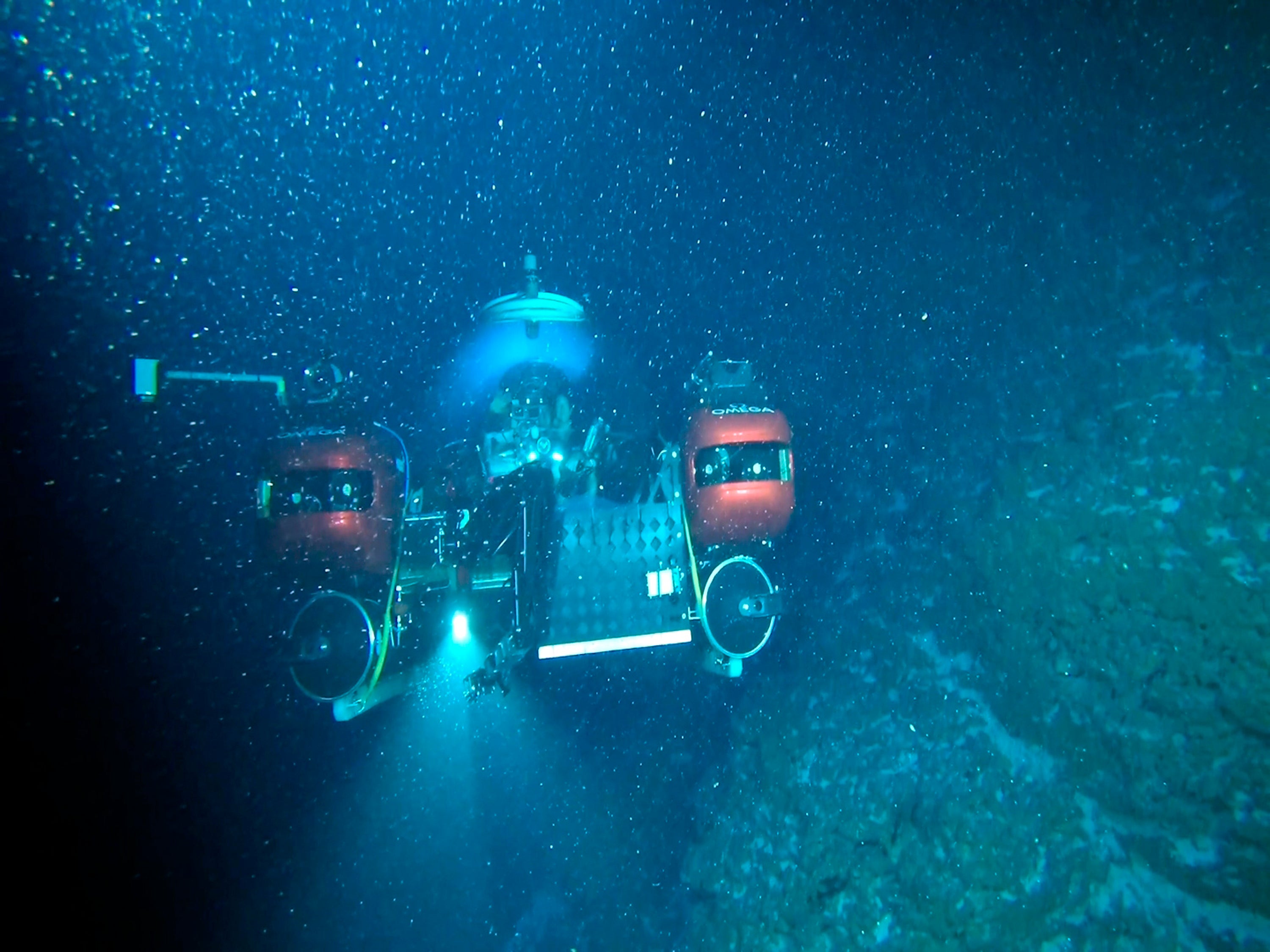 Подводная экспедиция. Глубоководный мир. Подводные экспедиции. Сумеречная зона океана.