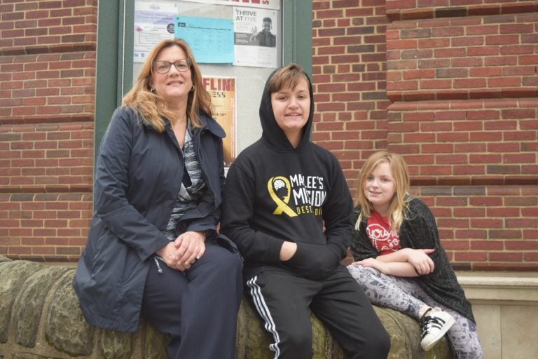 Bonnie Emilius fears greater school choice in her neighborhood in Philadelphia will hurt her children's school, Thomas Mifflin Elementary. (Greg Windle for Keystone Crossroads)