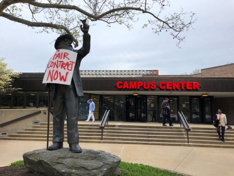 The faculty union at Rutgers has avoided a strike, but adjunct professors are still waiting for a contract. (Joe Hernandez/WHYY)