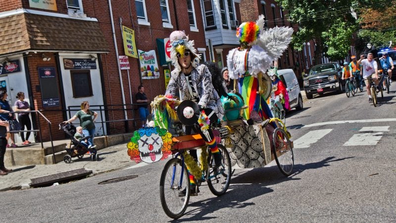 Comic artist Greg Labold, known for his work, “Bald Spot,” won Best Use of Materials at the 2019 Kensington Kinetic Sculpture Derby. (Kimberly Paynter/WHYY)