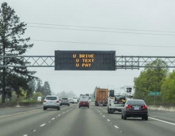 Common sense says that phone use while driving is a bad idea. Yet nine out of 10 drivers admit to doing it. (Image courtesy of Oregon Department of Transportation)